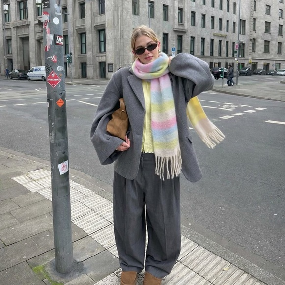 Pieces Accessories - PIECES Pastel Rainbow Fuzzy Scarf Oversized Cozy Winter Cottagecore